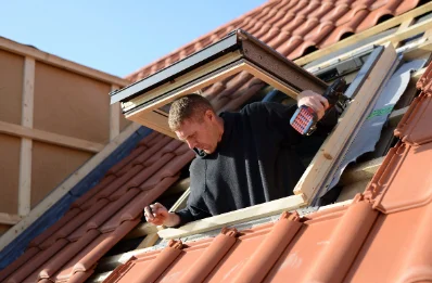 Pose de fenêtres de toit Velux à Vauchoux